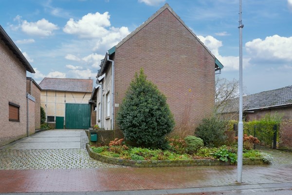 Medium property photo - Dorpsstraat 140, 6251 ND Eckelrade